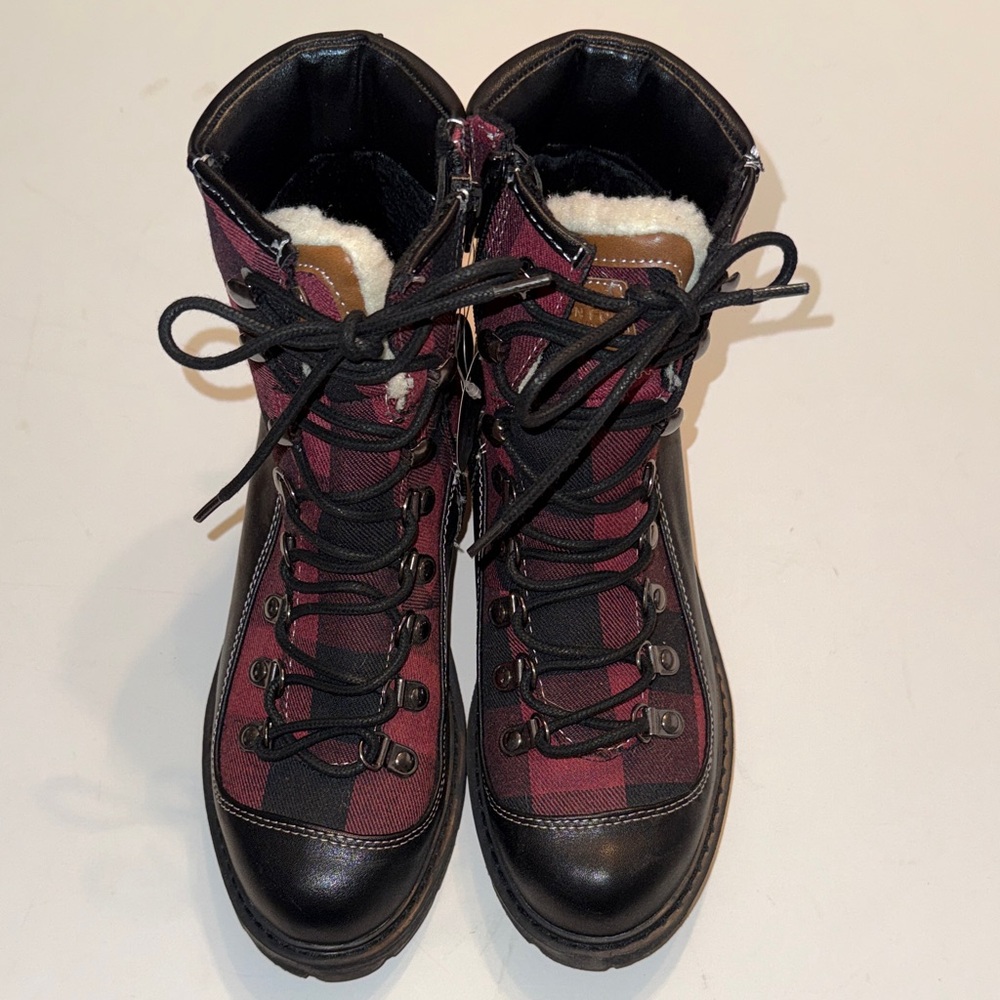 London Fog Red and Black Lace-Up Boots